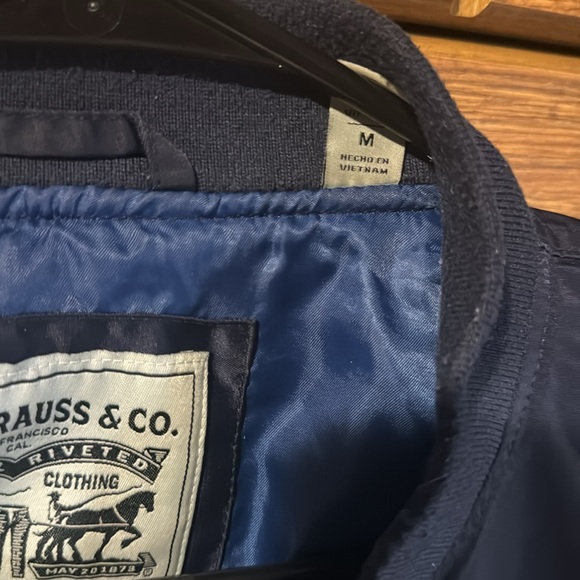 Levi’s bomber jacket - Picture 2 of 2